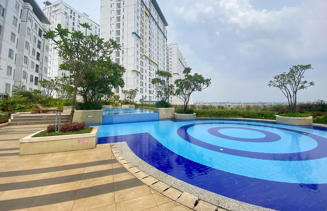 Apartment Strategic 2br At Bassura By Travelio