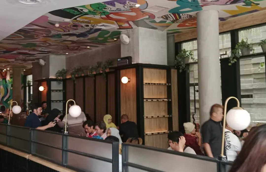Artotel Thamrin 3*