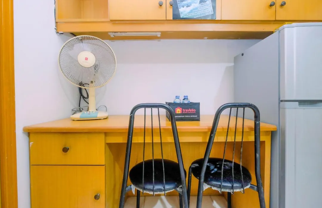 New Furnished 1br Rajawali By Travelio Apartment