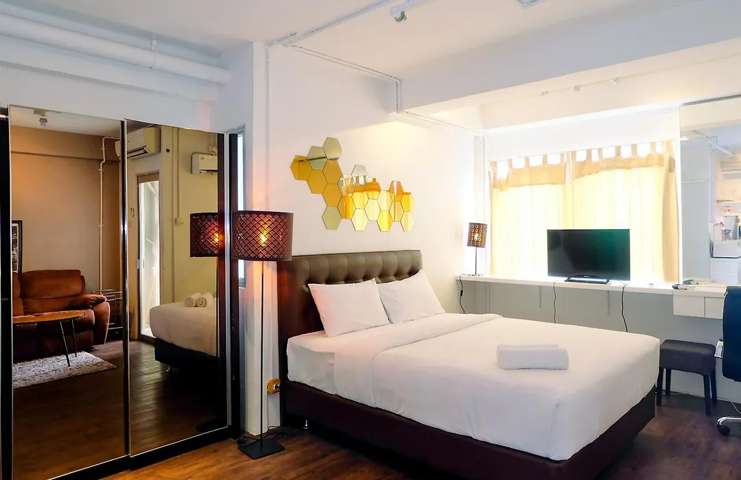 Apartment Large And Minimalist At Pakubuwono Terrace By Travelio
