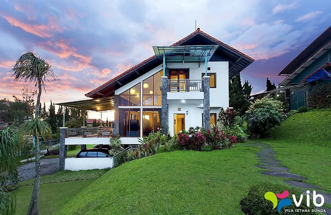 Istana Bunga Lembang