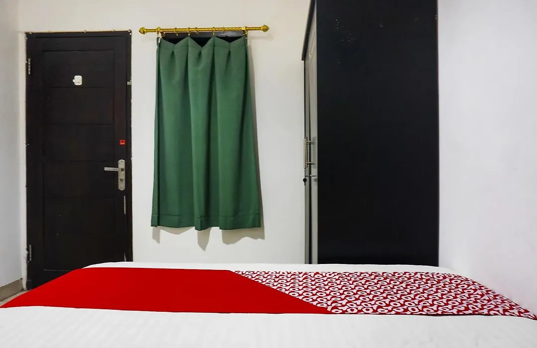 Hotel Oyo 91257 Royani Jakarta